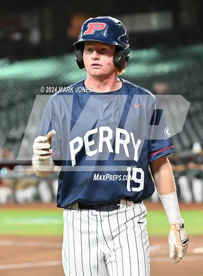 Thumbnail 3 in Basha vs. Perry (Chase Field) photogallery.