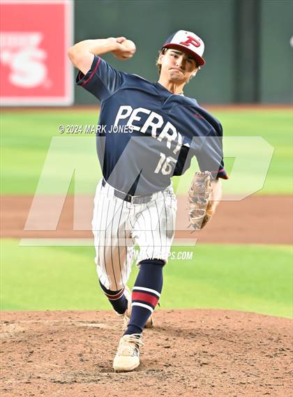 Thumbnail 1 in Basha vs. Perry (Chase Field) photogallery.