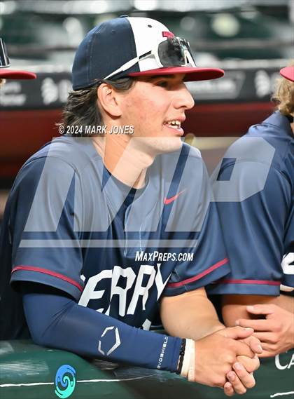 Thumbnail 3 in Basha vs. Perry (Chase Field) photogallery.