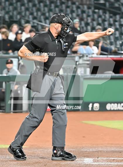 Thumbnail 3 in Basha vs. Perry (Chase Field) photogallery.