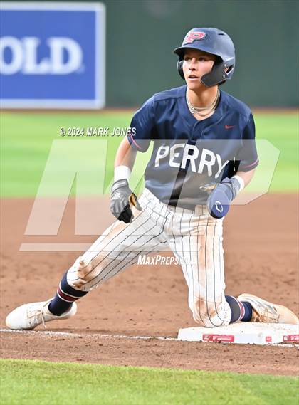 Thumbnail 2 in Basha vs. Perry (Chase Field) photogallery.