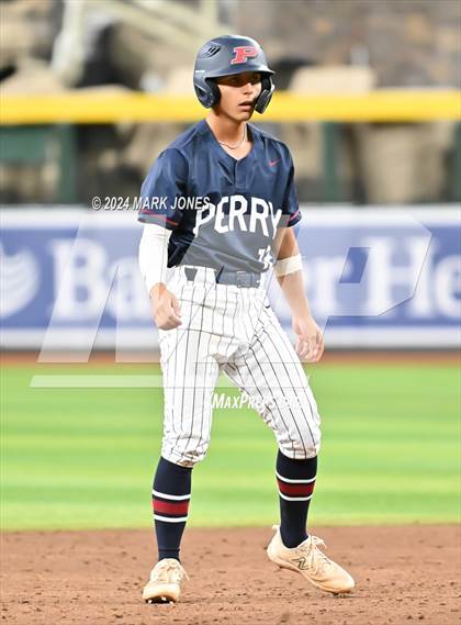 Thumbnail 3 in Basha vs. Perry (Chase Field) photogallery.