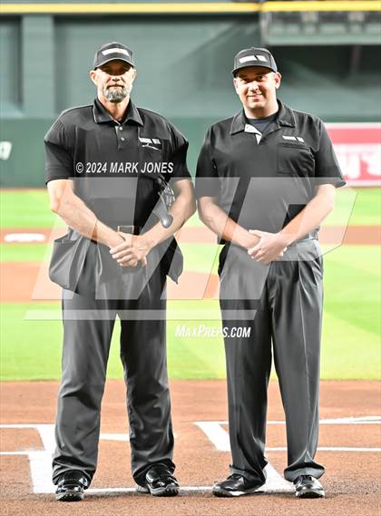 Thumbnail 3 in Basha vs. Perry (Chase Field) photogallery.