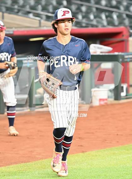 Thumbnail 3 in Basha vs. Perry (Chase Field) photogallery.
