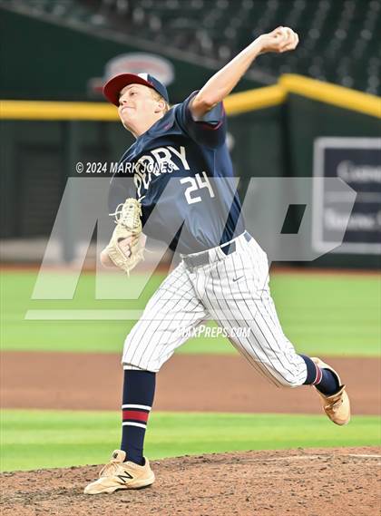Thumbnail 3 in Basha vs. Perry (Chase Field) photogallery.