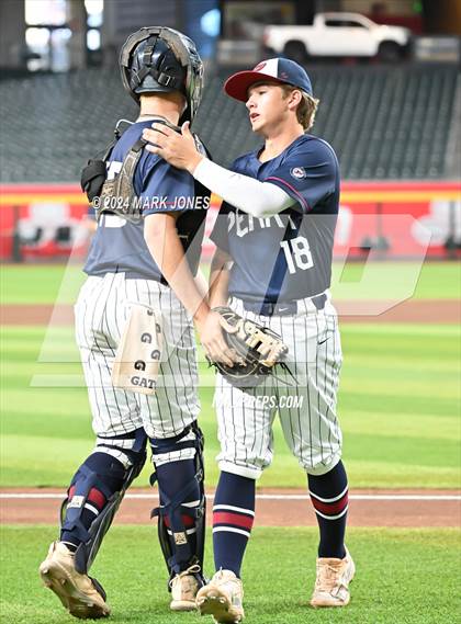 Thumbnail 3 in Basha vs. Perry (Chase Field) photogallery.