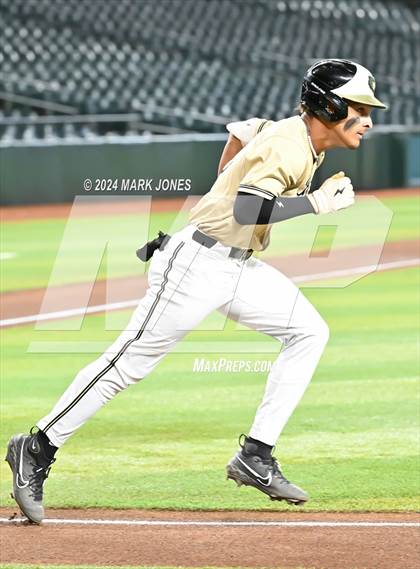 Thumbnail 2 in Basha vs. Perry (Chase Field) photogallery.