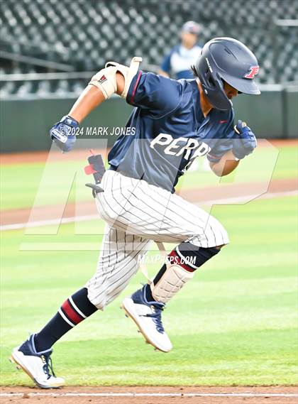 Thumbnail 3 in Basha vs. Perry (Chase Field) photogallery.