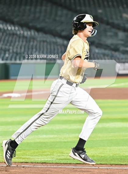 Thumbnail 2 in Basha vs. Perry (Chase Field) photogallery.