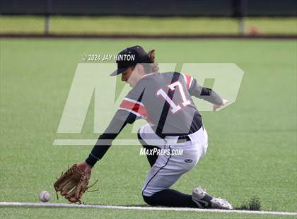 Thumbnail 1 in Euless Trinity @ Crowley photogallery.