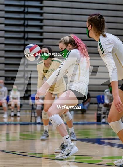 Thumbnail 2 in Cardinal Gibbons vs. Providence (NCHSAA 4A Finals) (1 of 2 - the game) photogallery.