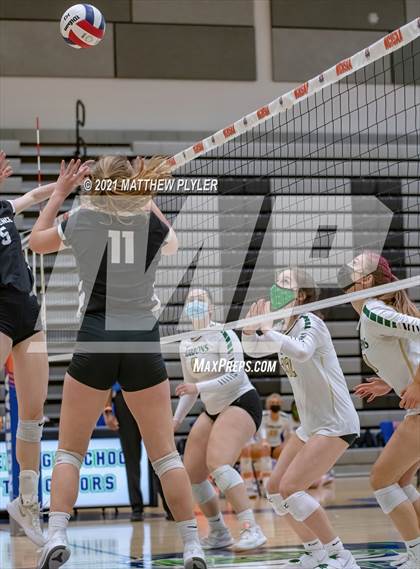 Thumbnail 2 in Cardinal Gibbons vs. Providence (NCHSAA 4A Finals) (1 of 2 - the game) photogallery.