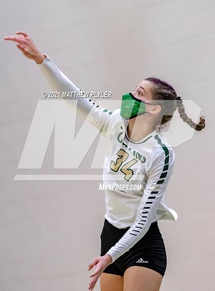 Thumbnail 2 in Cardinal Gibbons vs. Providence (NCHSAA 4A Finals) (1 of 2 - the game) photogallery.