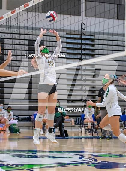 Thumbnail 2 in Cardinal Gibbons vs. Providence (NCHSAA 4A Finals) (1 of 2 - the game) photogallery.