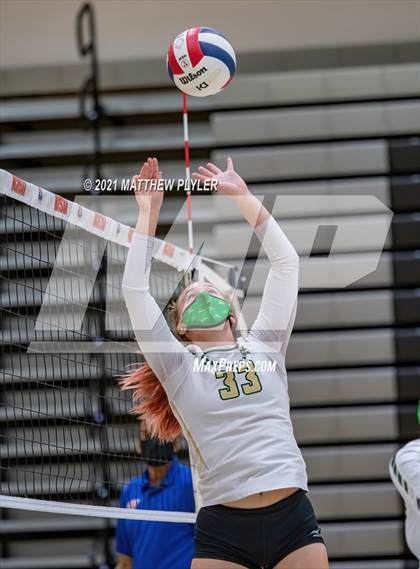 Thumbnail 2 in Cardinal Gibbons vs. Providence (NCHSAA 4A Finals) (1 of 2 - the game) photogallery.