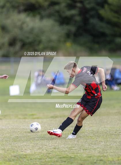 Thumbnail 1 in Pikeview vs Pocahontas  photogallery.