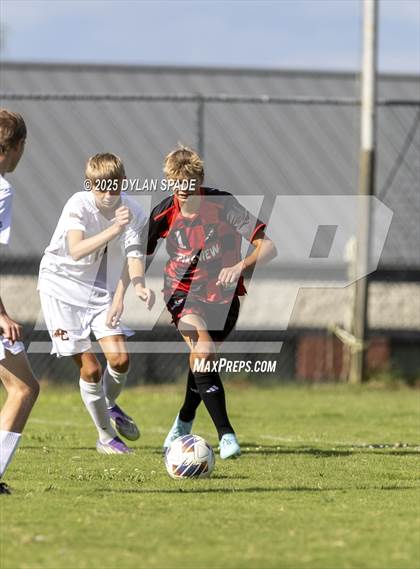 Thumbnail 2 in Pikeview vs Pocahontas  photogallery.
