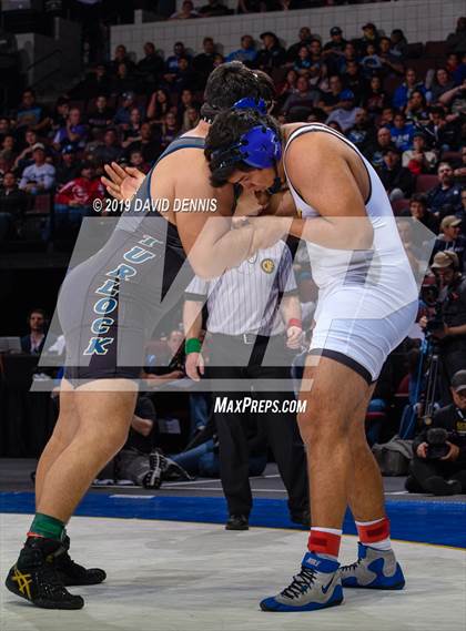 Thumbnail 2 in CIF State Boys Wrestling Championships (Finals) photogallery.