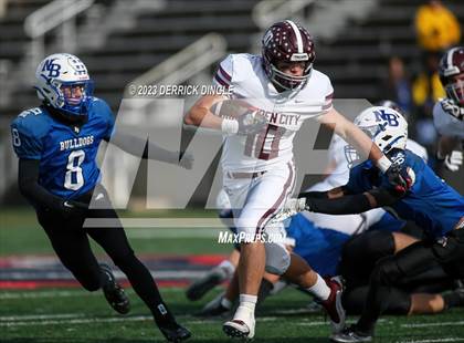 Thumbnail 3 in Garden City vs West Babylon (NYSPHSAA Division II Final) photogallery.