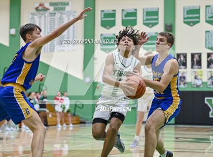 Thumbnail 2 in Greenfield-Central @ Yorktown  photogallery.