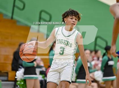 Thumbnail 2 in Greenfield-Central @ Yorktown  photogallery.
