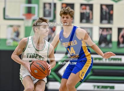 Thumbnail 1 in Greenfield-Central @ Yorktown  photogallery.