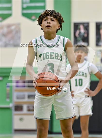 Thumbnail 1 in Greenfield-Central @ Yorktown  photogallery.