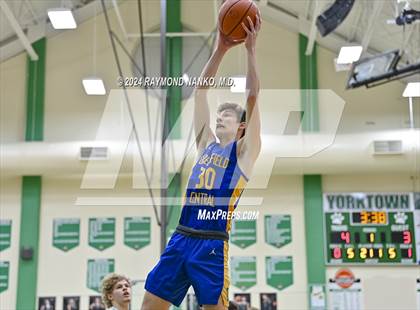 Thumbnail 2 in Greenfield-Central @ Yorktown  photogallery.