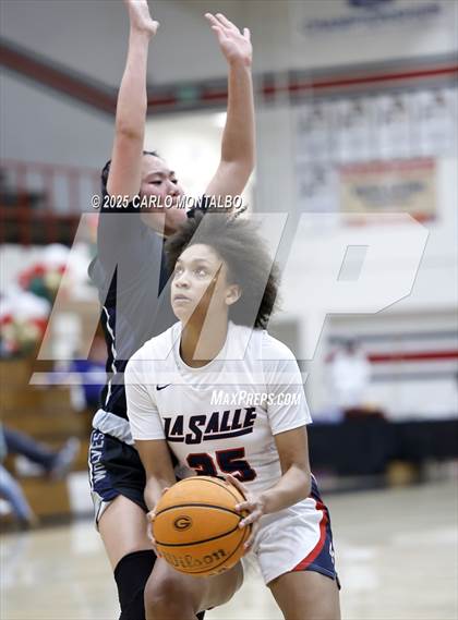 Thumbnail 1 in Flintridge Prep vs. La Salle photogallery.