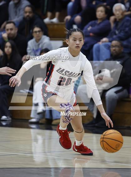 Thumbnail 1 in Flintridge Prep vs. La Salle photogallery.
