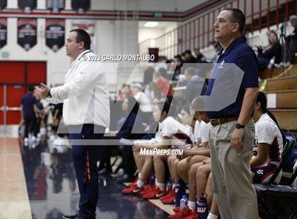 Thumbnail 1 in Flintridge Prep vs. La Salle photogallery.