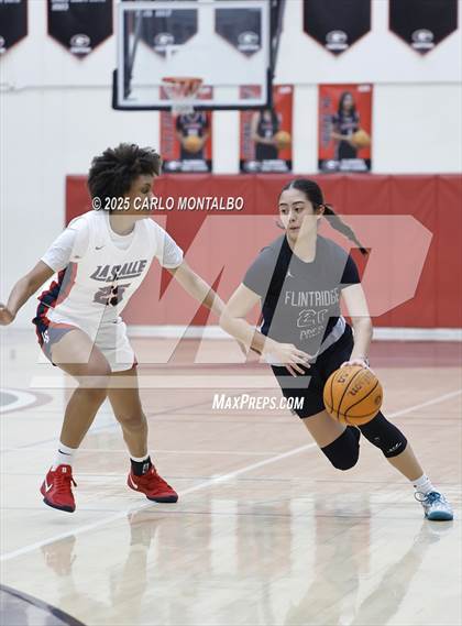 Thumbnail 2 in Flintridge Prep vs. La Salle photogallery.