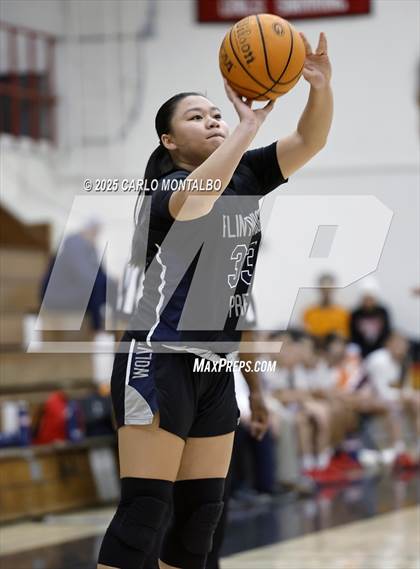 Thumbnail 2 in Flintridge Prep vs. La Salle photogallery.
