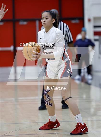Thumbnail 1 in Flintridge Prep vs. La Salle photogallery.