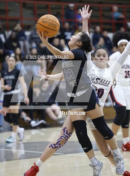 Thumbnail 1 in Flintridge Prep vs. La Salle photogallery.