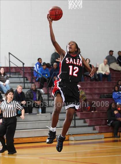 Thumbnail 1 in Salem vs Norcom (Lady Greyhound Classic) photogallery.