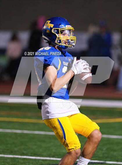 Thumbnail 3 in Summit @ El Toro (CIF Southern Section D5 First Round) photogallery.