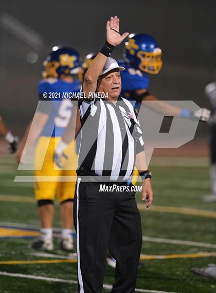 Thumbnail 2 in Summit @ El Toro (CIF Southern Section D5 First Round) photogallery.