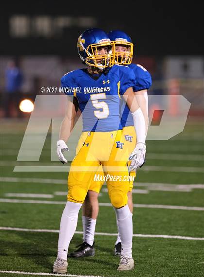 Thumbnail 2 in Summit @ El Toro (CIF Southern Section D5 First Round) photogallery.