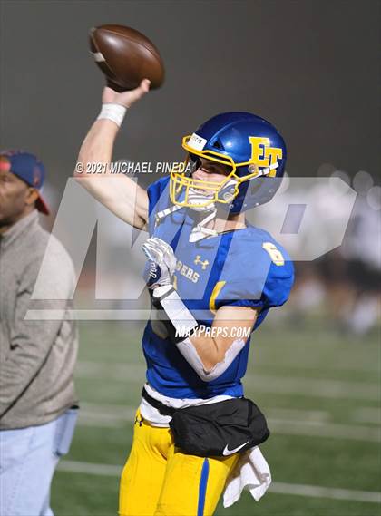 Thumbnail 3 in Summit @ El Toro (CIF Southern Section D5 First Round) photogallery.