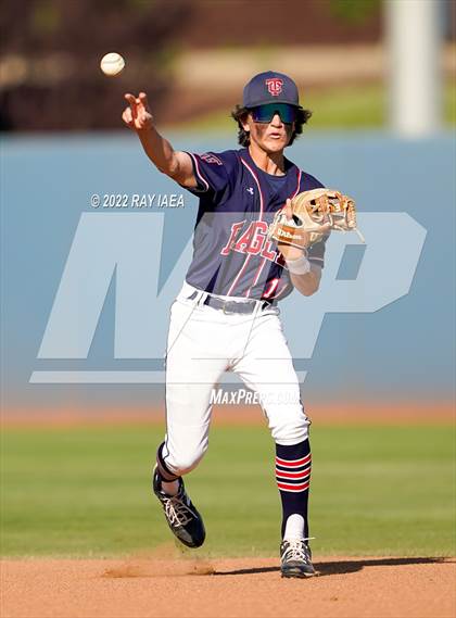 Thumbnail 2 in Turlock Christian vs. Valley Christian (CIF SJS D7 Final) photogallery.