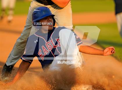 Thumbnail 3 in Turlock Christian vs. Valley Christian (CIF SJS D7 Final) photogallery.