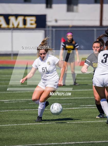 Thumbnail 3 in Sunny Hills vs Mira Costa (CIF SS D2 Championship) photogallery.