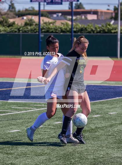 Thumbnail 1 in Sunny Hills vs Mira Costa (CIF SS D2 Championship) photogallery.