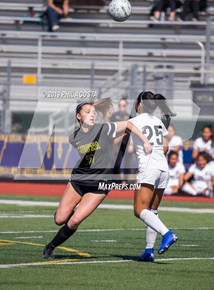Thumbnail 2 in Sunny Hills vs Mira Costa (CIF SS D2 Championship) photogallery.