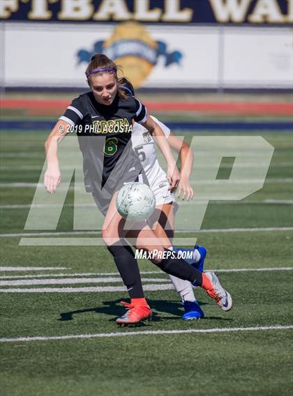 Thumbnail 1 in Sunny Hills vs Mira Costa (CIF SS D2 Championship) photogallery.