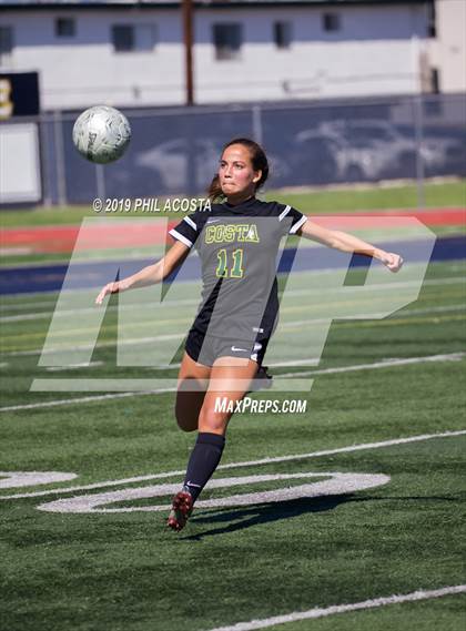 Thumbnail 1 in Sunny Hills vs Mira Costa (CIF SS D2 Championship) photogallery.