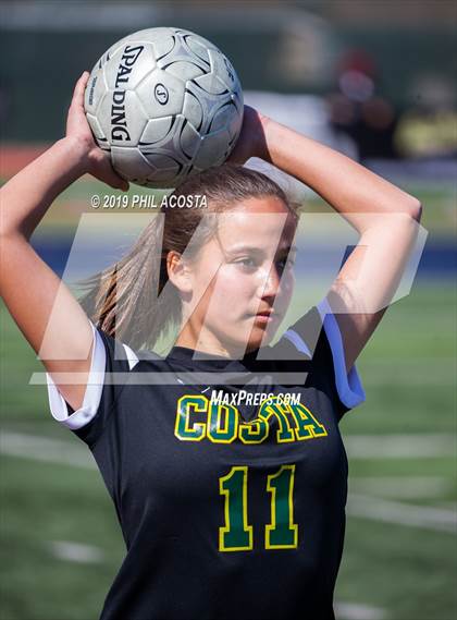 Thumbnail 3 in Sunny Hills vs Mira Costa (CIF SS D2 Championship) photogallery.