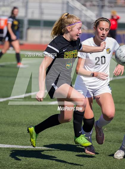 Thumbnail 3 in Sunny Hills vs Mira Costa (CIF SS D2 Championship) photogallery.