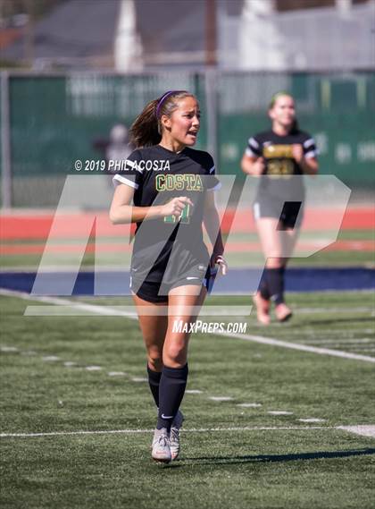 Thumbnail 1 in Sunny Hills vs Mira Costa (CIF SS D2 Championship) photogallery.